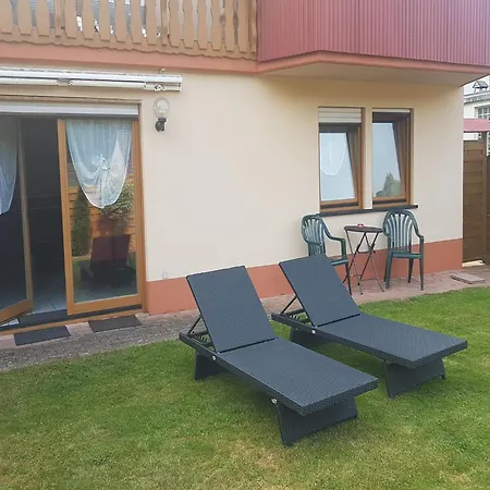 Retreat アパート